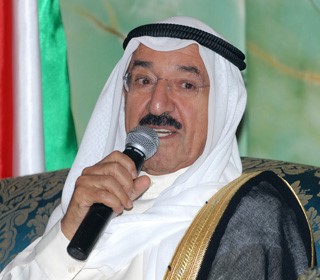 الأمير: رجال الحرس الوطني خير من ضحوا مع إخوانهم في الداخلية والدفاع إبان الاحتلال 
