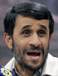 أحمدي نجاد: سنمتلك دورة الوقود النووي كاملة خلال عام