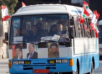 لبنان: «الأقلية» تستعرض أكثريتها الشعبية بأكبر  حشد في تاريخ لبنان بساحتي الشهداء ورياض الصلح 