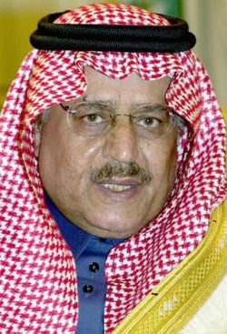 وزير الداخلية السعودي: الذين يقفون وراء الإرهابيين أعداء للإسلام