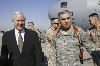 بوش: أميركا بحاجة لزيادة عدد قواتها في العراق وليست بصدد كسب الحرب هناك 