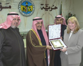 الخرافي: دور الصحافي ليس نشر الخبر فقط بل عليه مسؤولية تتعلق بالوطن والمواطنين