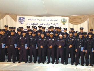 الإطفاء تحتفل بتخرج 57 ضابطاً برتبة ملازم