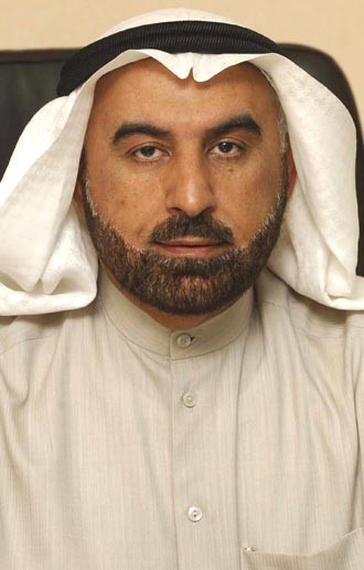 إحالة من خدم 30 عاماً للتقاعد قرار خاطئ وكارثة للتعليم