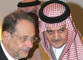 الحوار الثنائي بين بري والحريري ينتهي في 18 مارس وسعود الفيصل ينفي رعاية سعودية لمؤتمر للقيادات اللبنانية