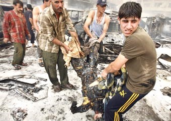 جولة جديدة من العنف تحصد نحو 130 قتيلاً في بغداد 