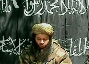 زعيم القاعدة في بلاد المغرب يتوعد بالمزيد من الهجمات ويطلب متطوعين