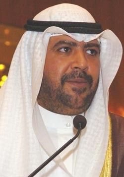 الفهد للخريجين: الحاضر والمستقبل يتطلبان بذل النفس لمواجهة التحديات المقبلة