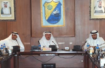 الفهيد: اختيار العمداء الجدد تم من قبل اللجنة المختصة وسيباشرون عملهم سبتمبر المقبل لمدة عامين