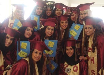 «إم.تي.سي» تحتفل بتخرج طلبة الثانوية بتوزيع كتاب «ذكرياتي» بمختلف المناطق