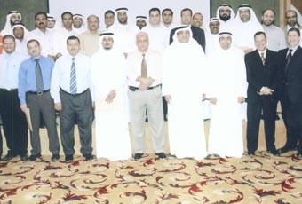 بيتك يختتم برنامج مكافحة غسيل الأموال ويكرم الموظفين المشاركين في البرنامج