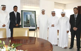 شركتا «أولاد خالد الغنيم» و«البحر الإنشائية» توقعان عقد إنشاء برج تجاري بارتفاع 20 طابقاً