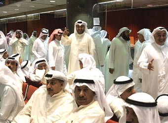 المؤشر السعري يرتفع 6.7 نقاط و«الوزني» يتراجع 