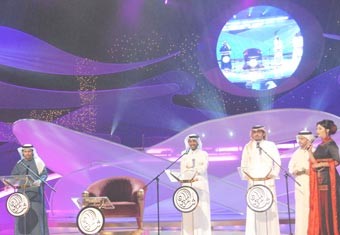 لماذا لم ينتج المجلس الوطني للثقافة برنامج شعر شعبي؟!