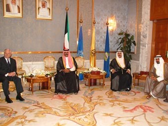 نائب الأمير بحث مع وزير الدفاع الأميركي الأوضاع الراهنة في الشرق الأوسط