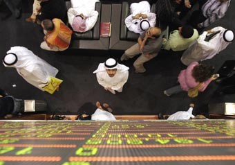 اقتصاديون تنبأوا بموافقة هيئة الإمارات للأوراق المالية على إدراج شركات كويتية جديدة خلال العام الحالي
