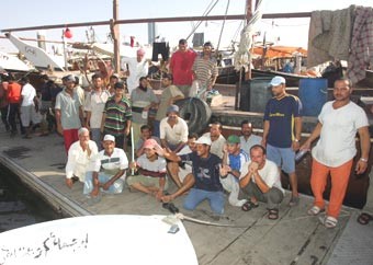 إضراب الصيادين حرم المائدة من الروبيان الكويتي أمس