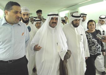 ناصر المحمد: القانون سيطبق دون أي مجاملة ونطالب الإطفاء بتقرير عن حريق الجهراء