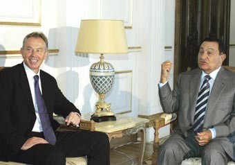 مبارك: نتعاون مع الجميع  لإنجاح مؤتمر  السلام