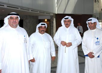 «الأنباء» رصدت اعتصام موظفي الخطوط الكويتية رداً على الاستقالة الجماعية لمجلس إدارتها