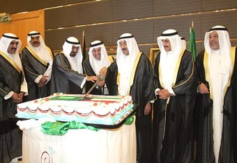 الخرافي: عيد المملكة هو عيد الكويت ونتمنى مزيداً من التعاون المثمر بين البلدين