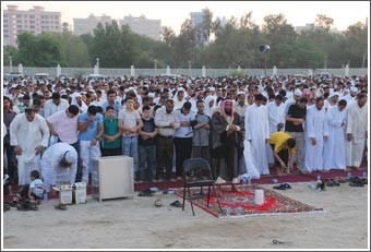 خطباء المساجد: العيد فرحة للمقبولين وفرصة لزيادة التواصل بين الجميع
