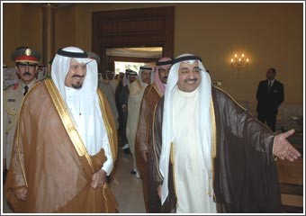 رئيس مجلس الأمة أقام مأدبة غداء على شرف الأمير سلطان والأمير سلمان والوفد المرافق
