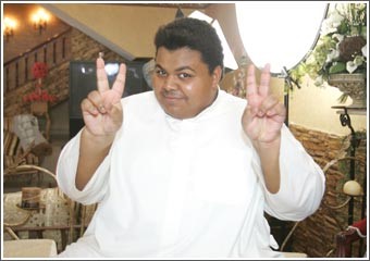 «مسرح بلا جمهور» يكشف معاناة الشباب المسرحيين