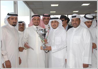 البصمان كرّم الفائزين في سباق الجياد العربية