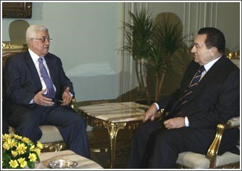 مبارك: مصر حريصة على دعم جهود السلام في دارفور