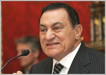 مبارك يطالب أولمرت بوقف الاعتداءات على غزة