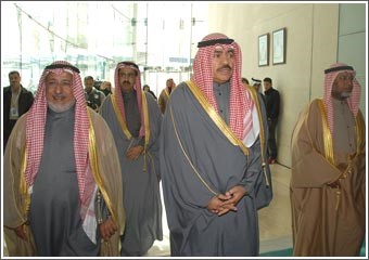 الحجي: تطوير بيئة العمل في القطاع النفطي على رأس الأولويات الحكومية