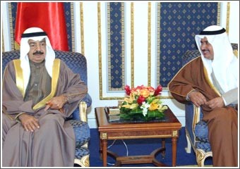 خليفة بن سلمان: العمل الإنساني أسمى وأنبل مجالات التعاون لخدمة البشرية