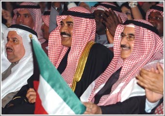 الكويت تتلألأ بأصوات نجوم الطرب في الحفل الغنائي الوطني