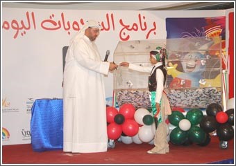 الحظ ابتسم للظفيري وفاز بالسيارة السادسة