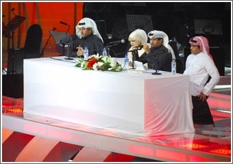 المليوني ثنيان تألق شعراً وعلوش أغرقها رومانسية وعطالله ختمها بـ « وبران»
