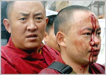البرلمان «المنفي» يتحدث عن مئات القتلى في لاسا وحكومة التبت تنفي