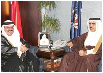 وزير الداخلية البحريني: أمن الكويت هو أمن البحرين ولا نتردد في دعمها