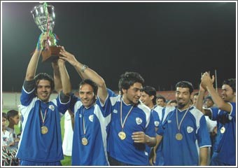 الفحيحيل كان الأقرب والشباب حسمها بالاستعانة بصديق