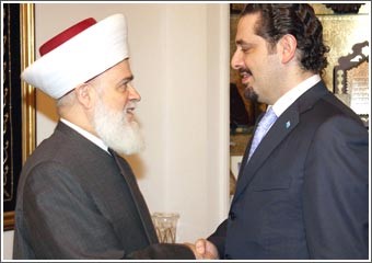 المعارضة تستعجل الحوار مقدمة للاستحقاق الرئاسي والموالاة تستقدم الانتخاب وعينها على المبادرة العربية
