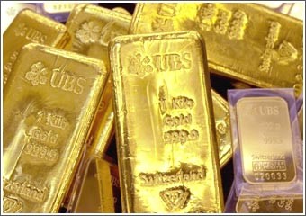الذهب يتجاوز 920 دولاراً مع انتعاش النفط