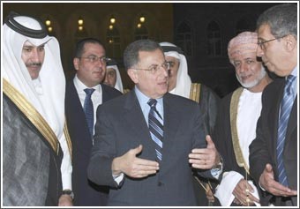 السنيورة: راغب في التخلي عن منصبي ولكن القرار النهائي يعود للأكثرية