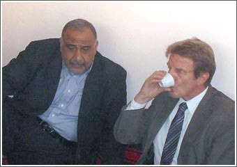 فرنسا تستأنف اتصالها بالعراق بزيارة مفاجئة لكوشنير