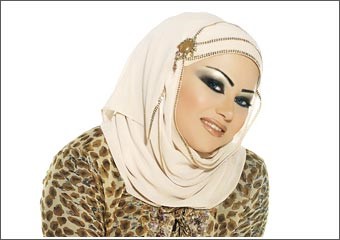 فاطمة الطباخ إلى دبي بعد غد 