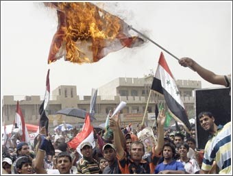 العراق: «الدعوة» يفصل الجعفري من عضويته لتشكيله «تيار الإصلاح» 