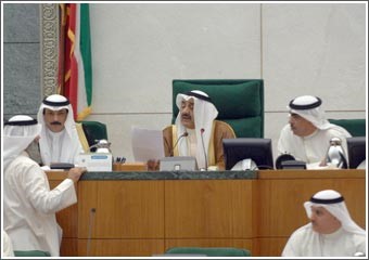 إنشاء جمعية نفع عام لحماية المستهلك وصرف كوبونات شراء للسلع الغذائية