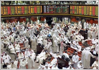 «بيان»: عودة المضاربة على الأسهم الصغيرة تدفع بتذبذب مؤشرات السوق