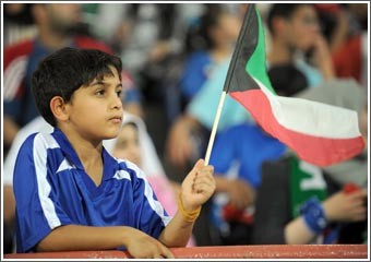 يا الأزرق ما عاد تفيد التحاسيف!