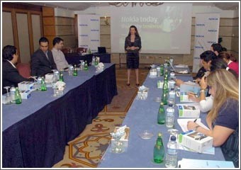 بينيدا: 40% حصة نوكيا من السوق العالمي و4 مليارات مستخدم للهاتف المحمول في 2009