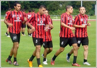 هولمان يبدأ مشواره رسمياً مع الزمالك